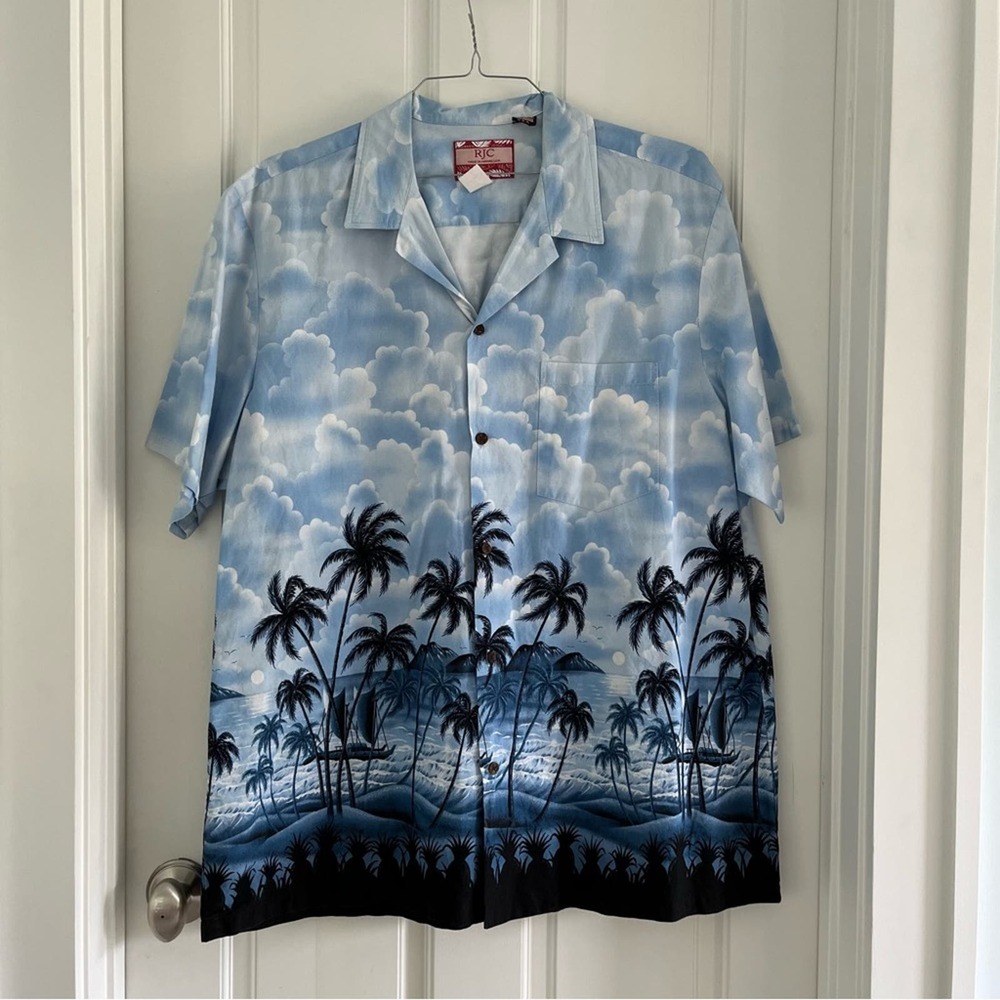 Vintage Men’s Blue Hawaiian Shirt With Palm Trees